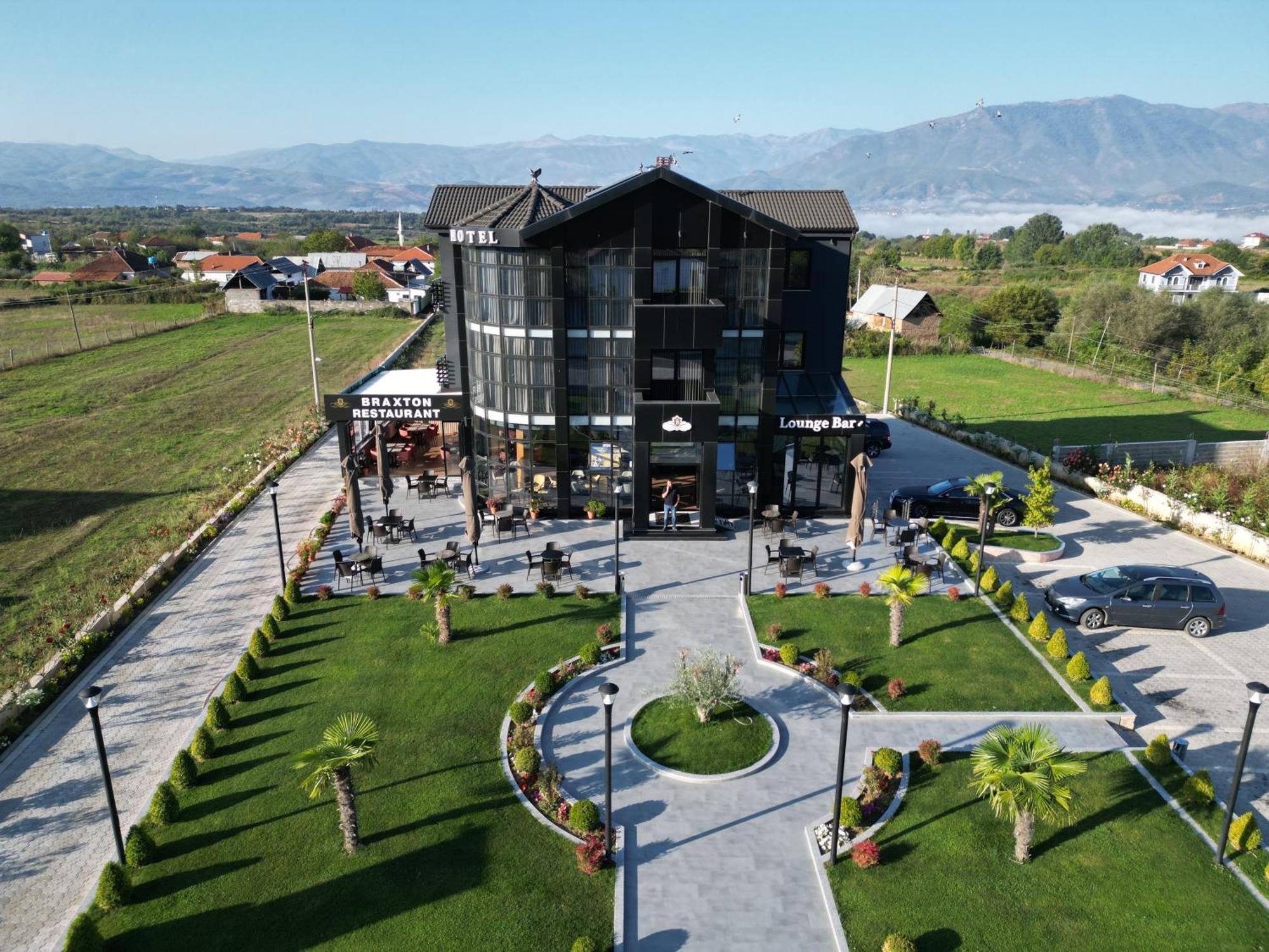 Hotel Braxton Shupenze Екстер'єр фото